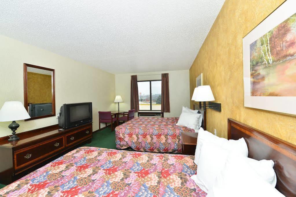 Days Inn By Wyndham Ozark Springfield Exterior photo